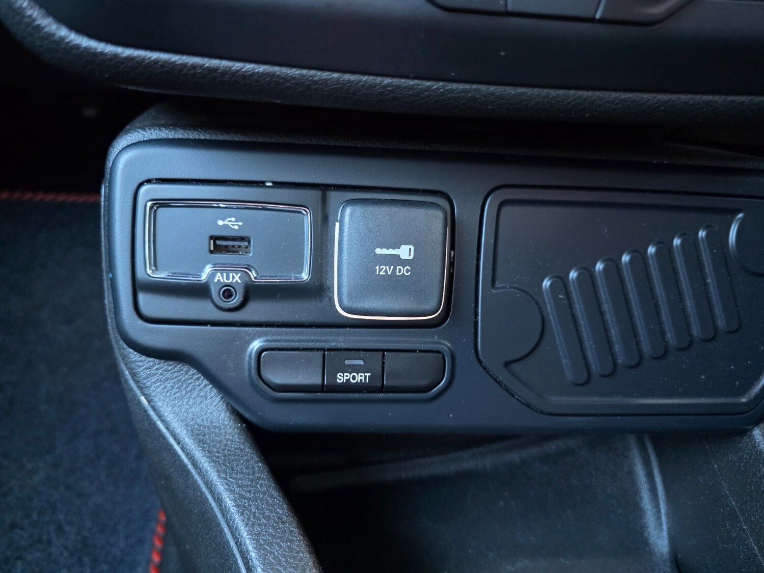 Used Jeep Renegade 2022 for sale - 77927361: Photo 62