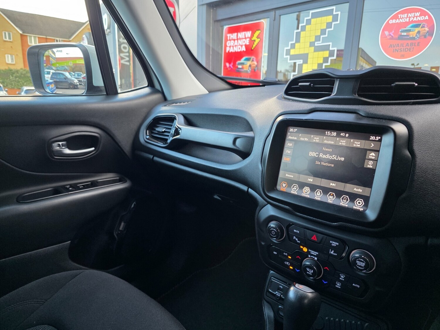 Used Jeep Renegade 2022 for sale - 77927361: Photo 66