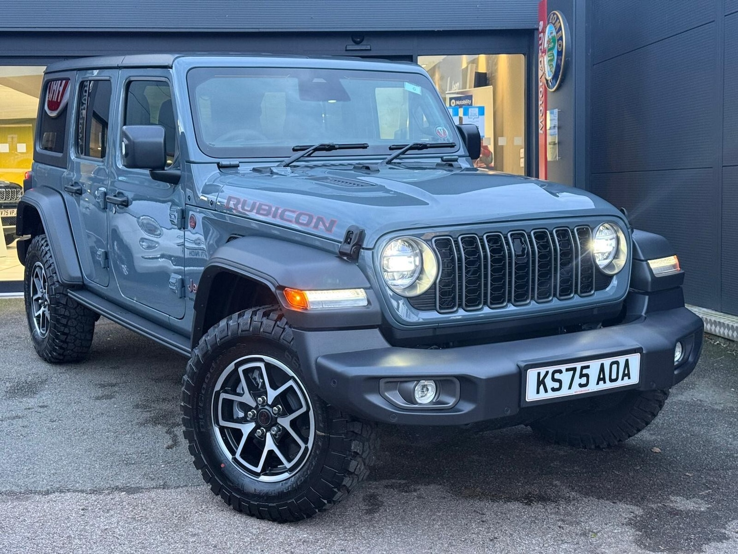 Used Jeep Wrangler 2025 for sale - 76901515: Photo 1