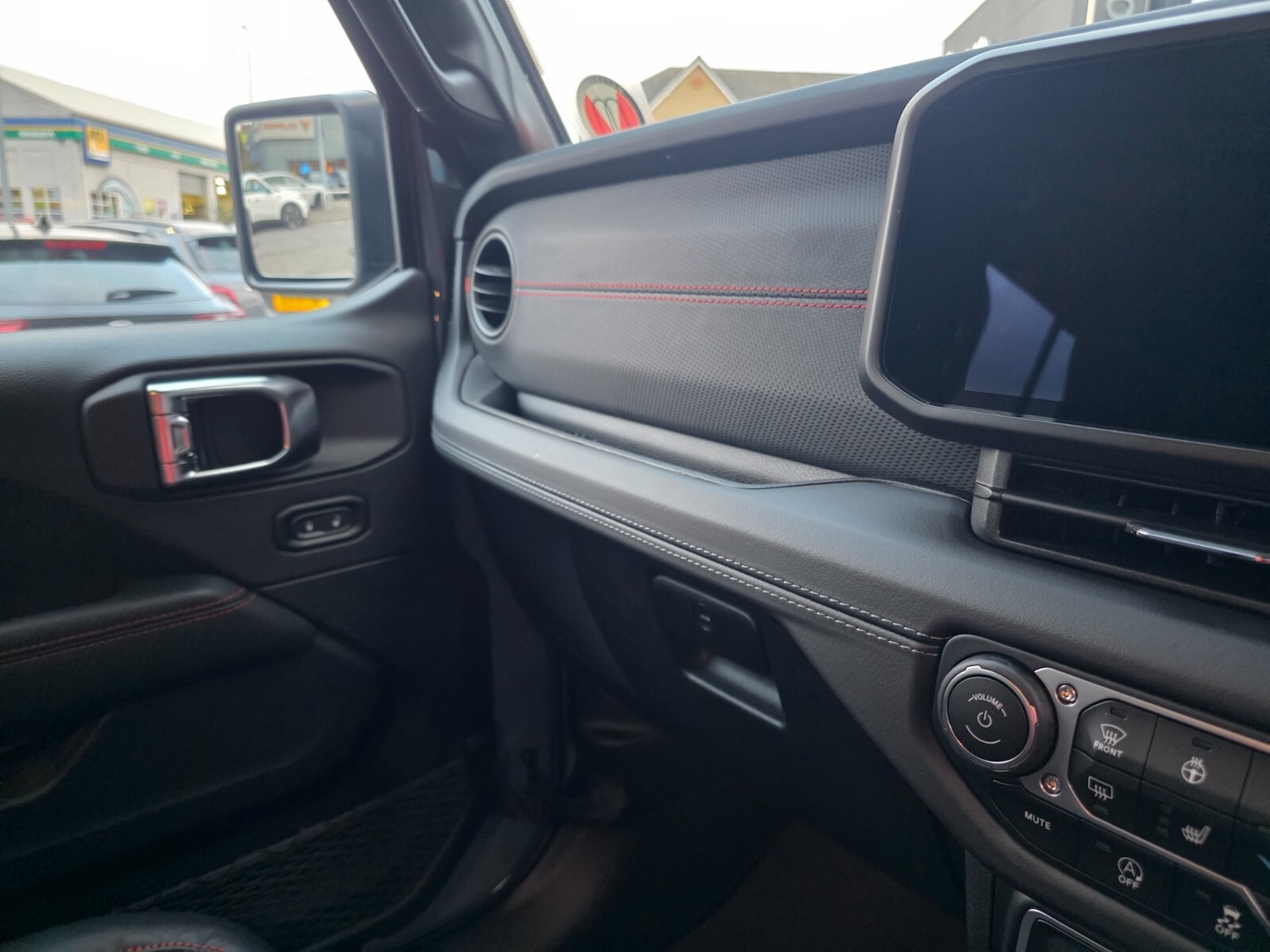 Used Jeep Wrangler 2025 for sale - 76901515: Photo 74