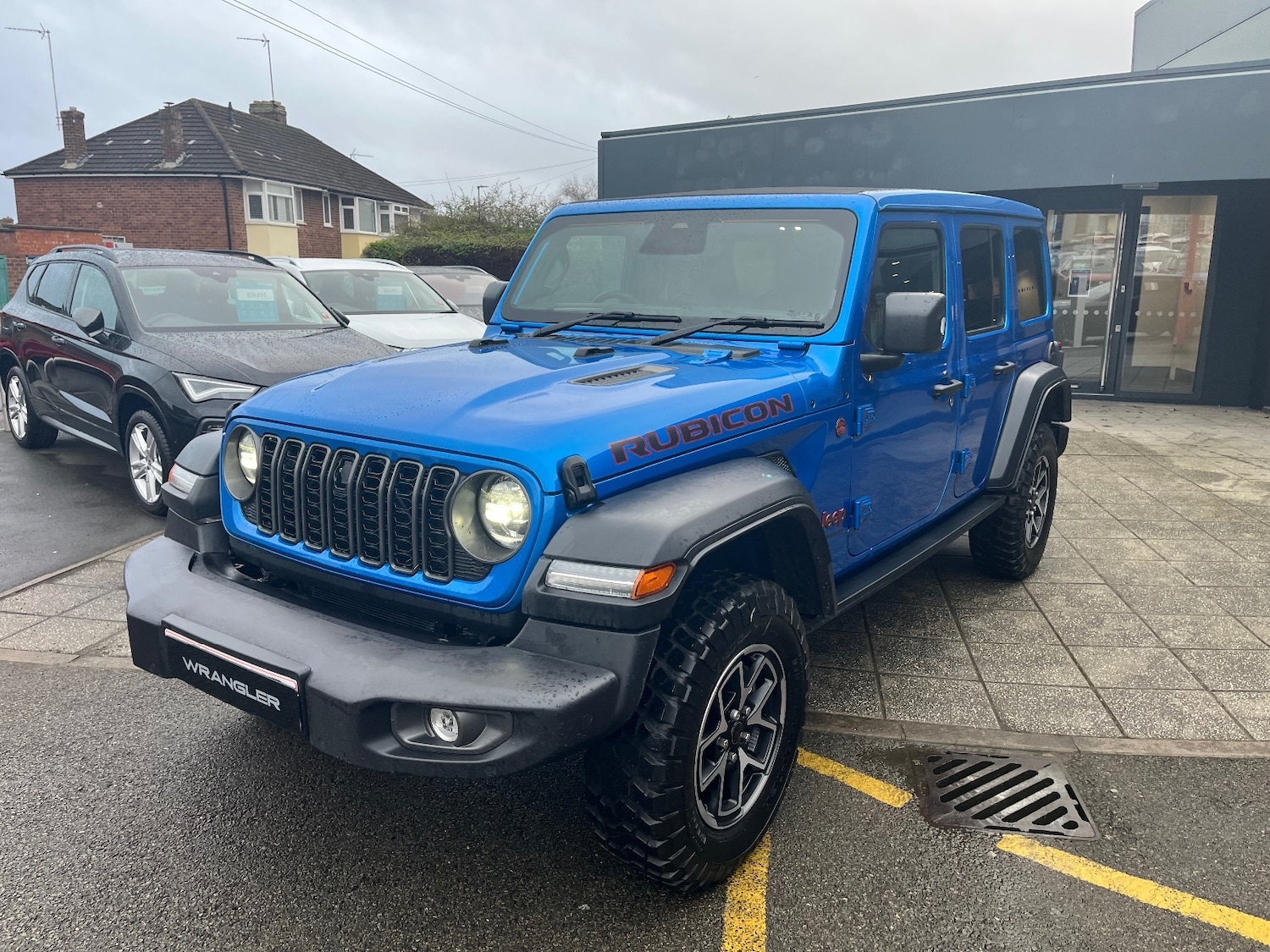 Used Jeep Wrangler 2024 for sale - 76868801: Photo 4