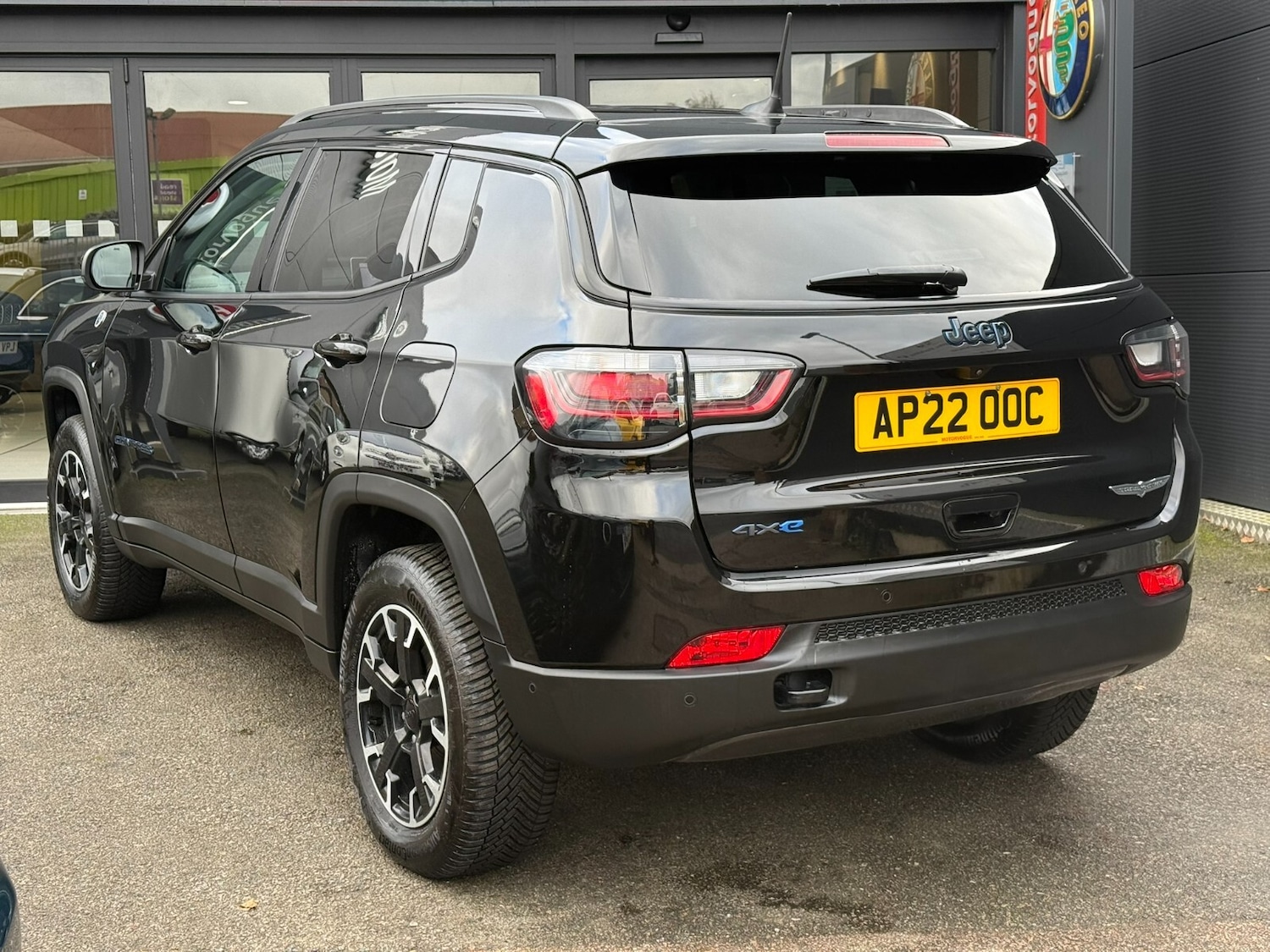 Used Jeep Compass 2022 for sale - 76868707: Photo 4