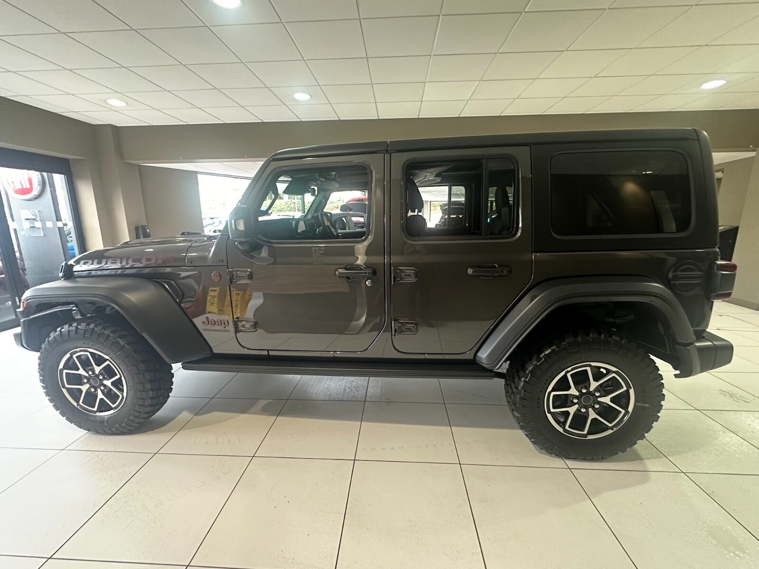 Used Jeep Wrangler 2025 for sale - 76487423: Photo 5