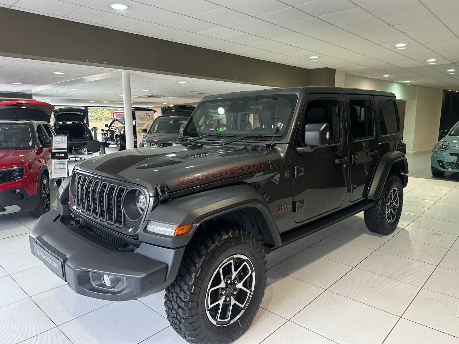 Used Jeep Wrangler 2025 for sale - 76871715: Photo 4