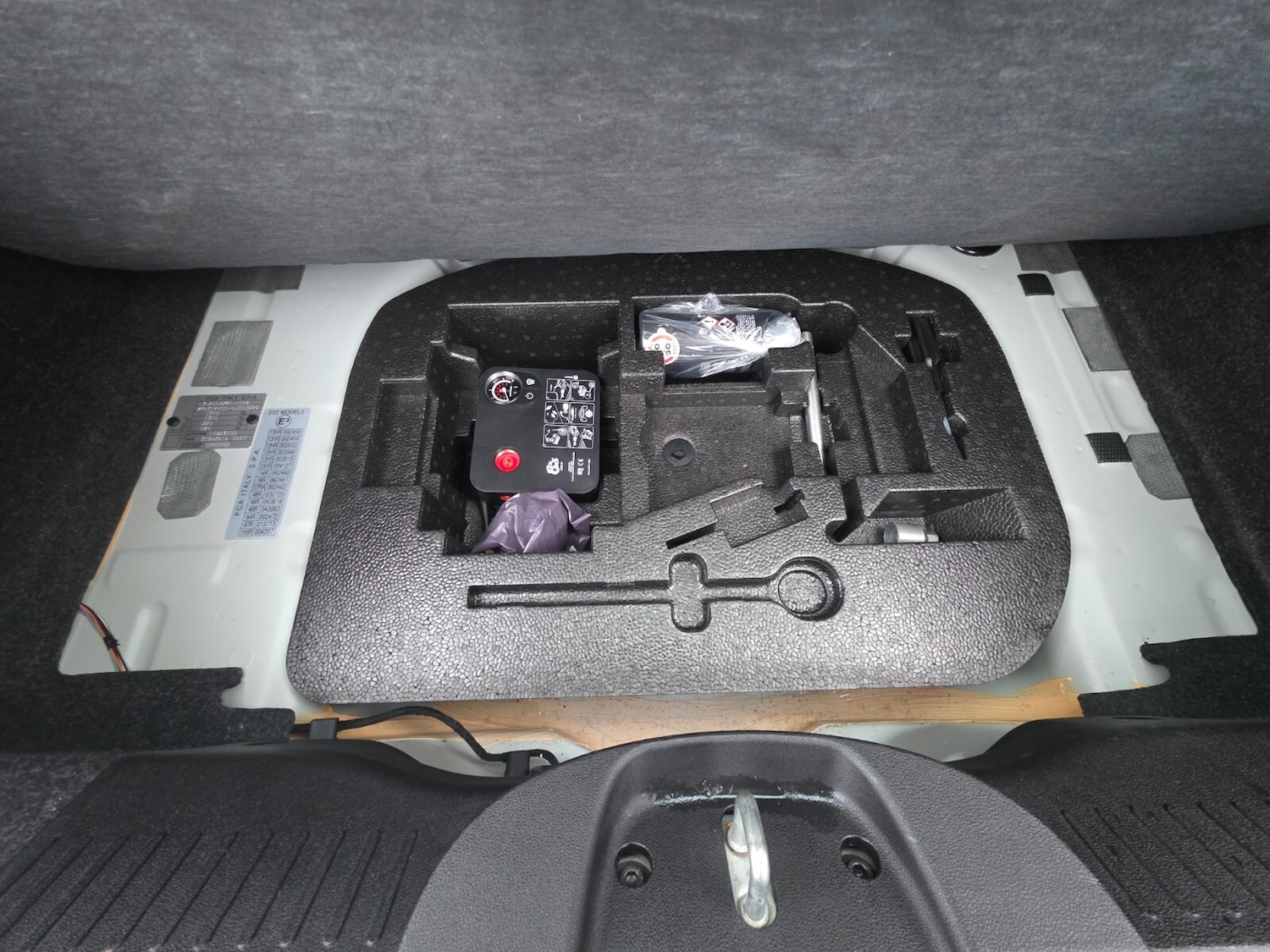 Used Fiat 500 2019 for sale - 77885429: Photo 29