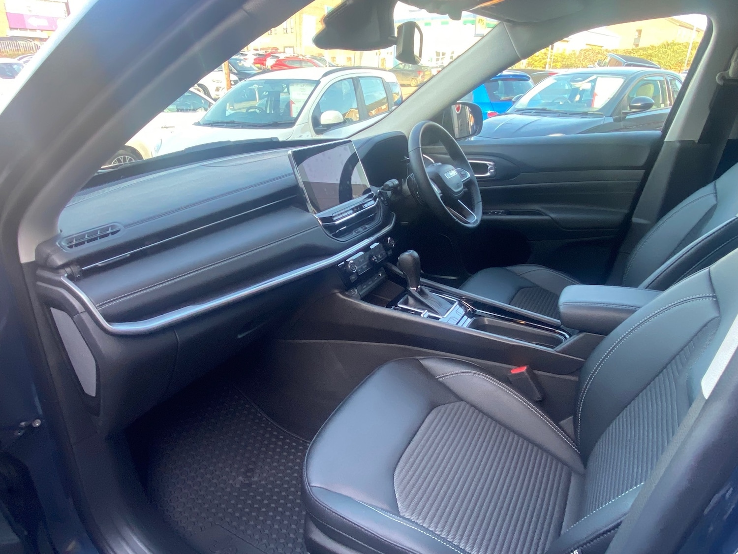 Used Jeep Compass 2023 for sale - 76868981: Photo 28