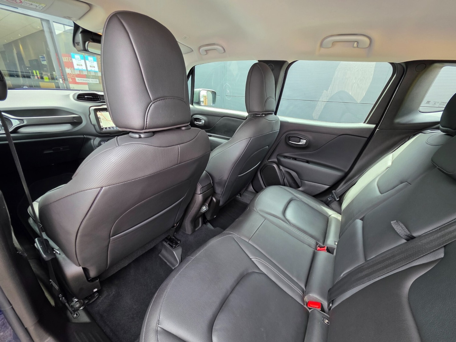 Used Jeep Renegade 2021 for sale - 76487331: Photo 25