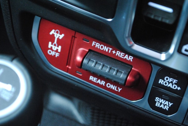 Used Jeep Wrangler 2024 for sale - 75354779: Photo 28
