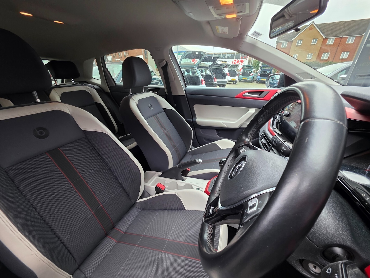 Used Volkswagen Polo 2018 for sale - 77055599: Photo 25