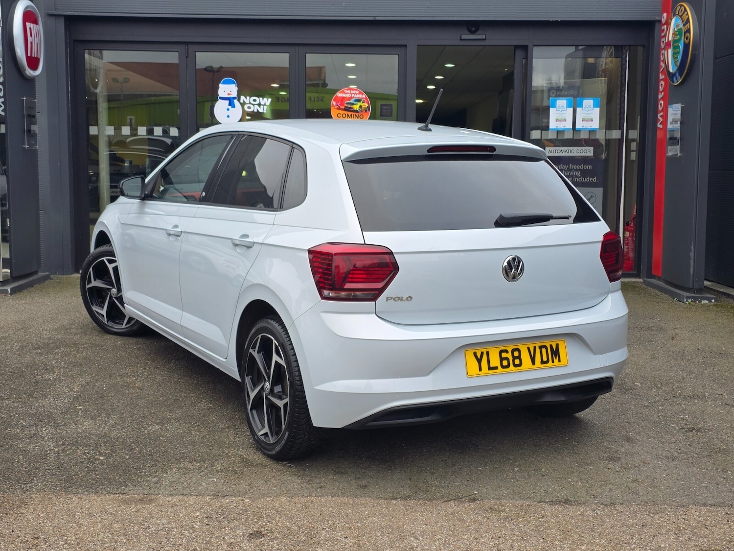 Used Volkswagen Polo 2018 for sale - 77055599: Photo 6