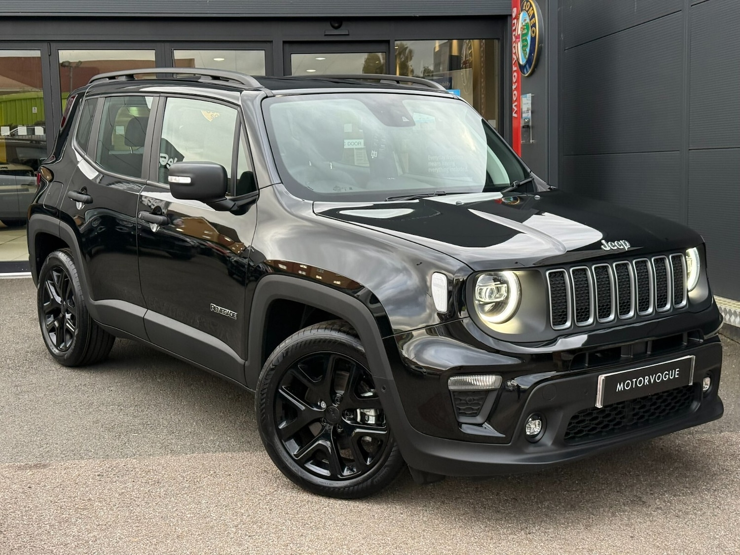 Used Jeep Renegade 2025 for sale - 76870097: Photo 1