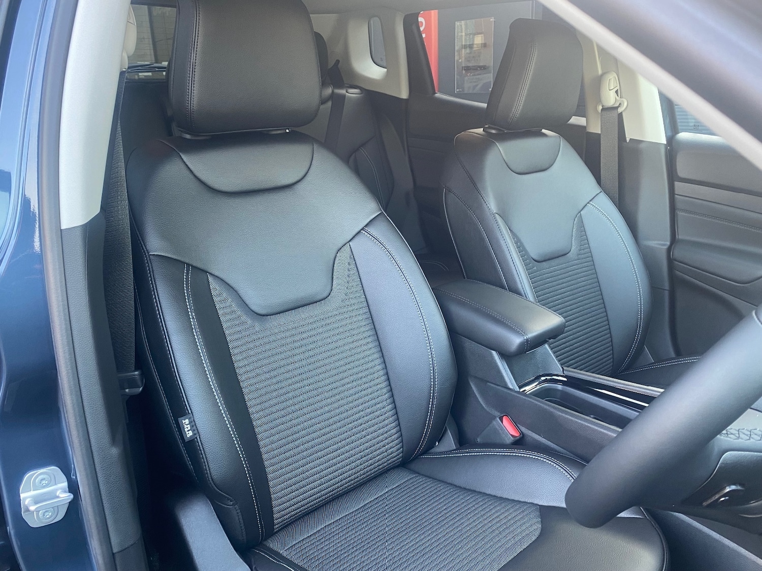 Used Jeep Compass 2023 for sale - 76487495: Photo 25