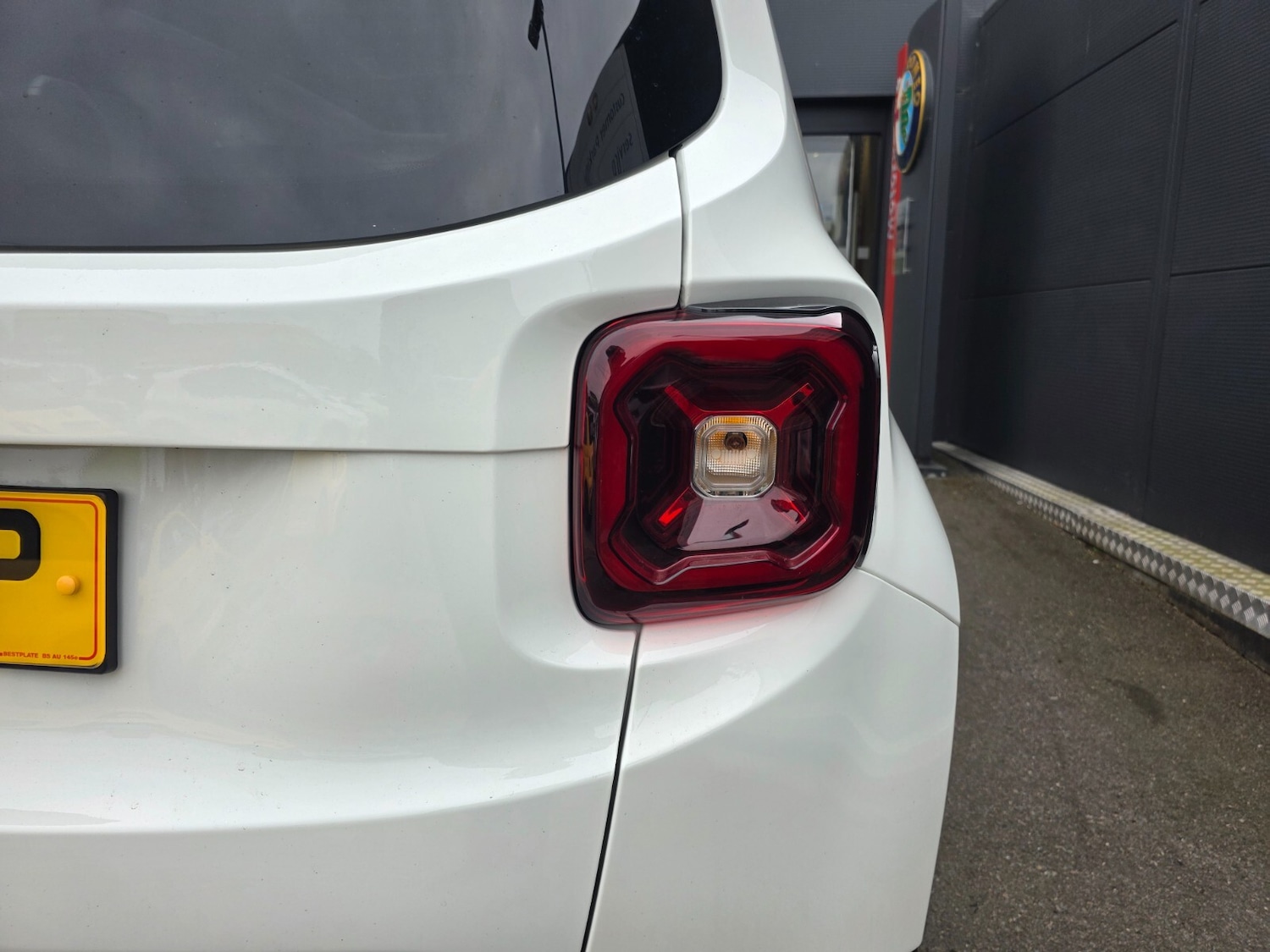 Used Jeep Renegade 2025 for sale - 76869054: Photo 11