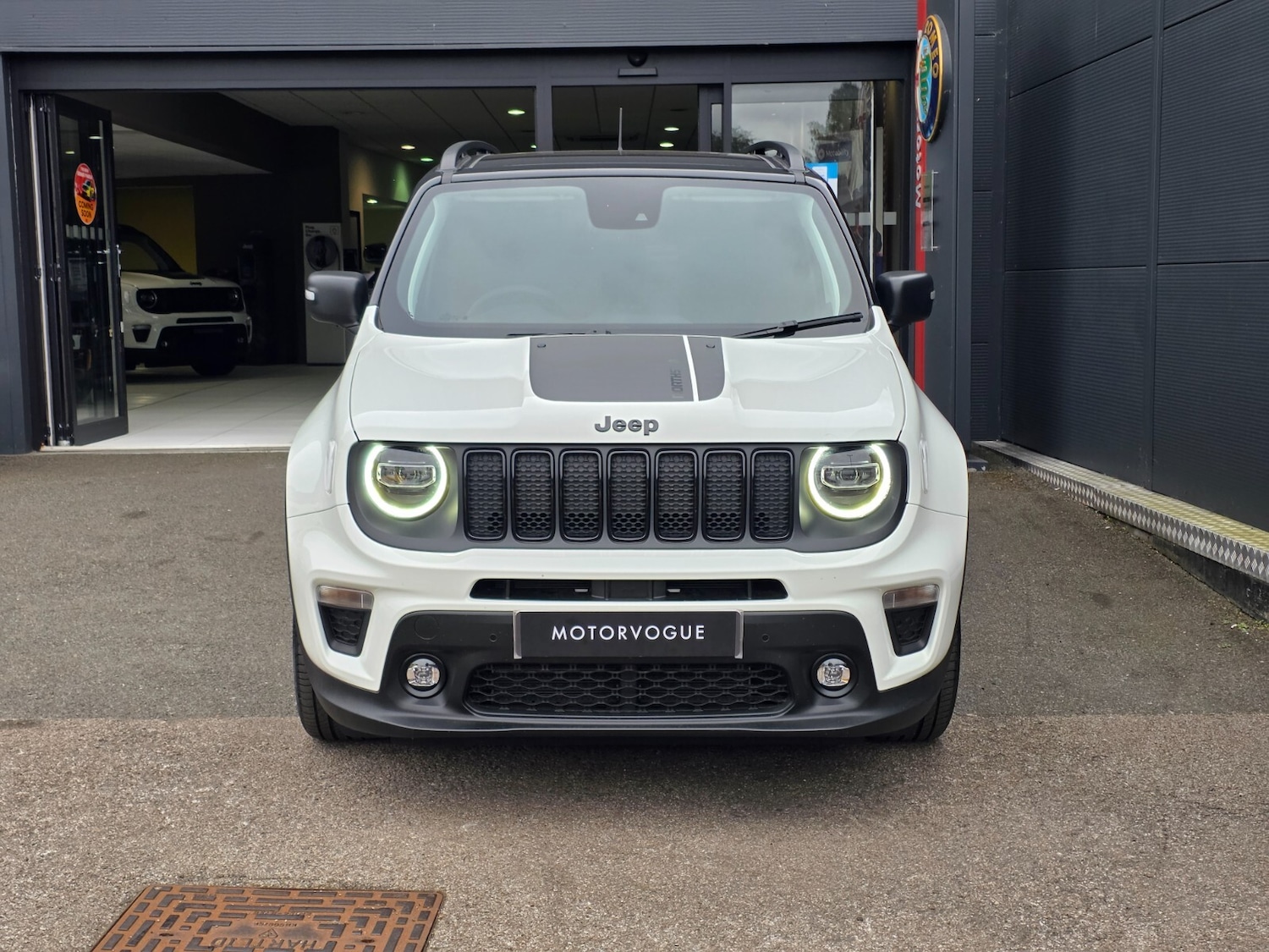 Used Jeep Renegade 2025 for sale - 76869054: Photo 2