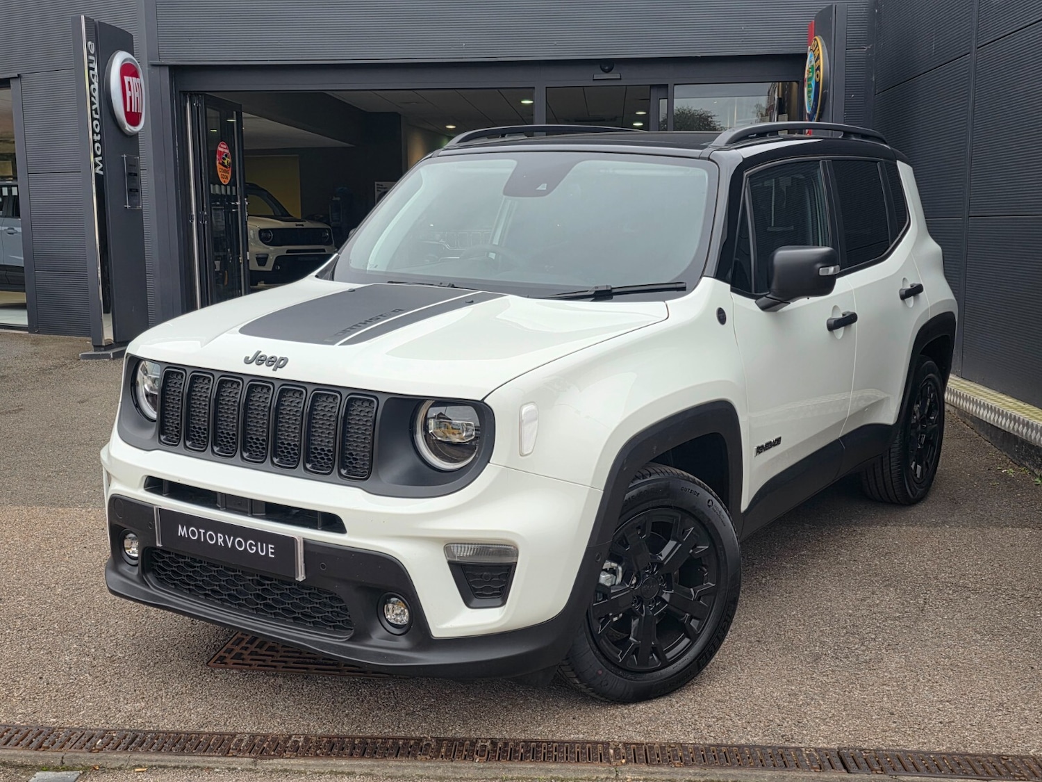 Used Jeep Renegade 2025 for sale - 76869054: Photo 3