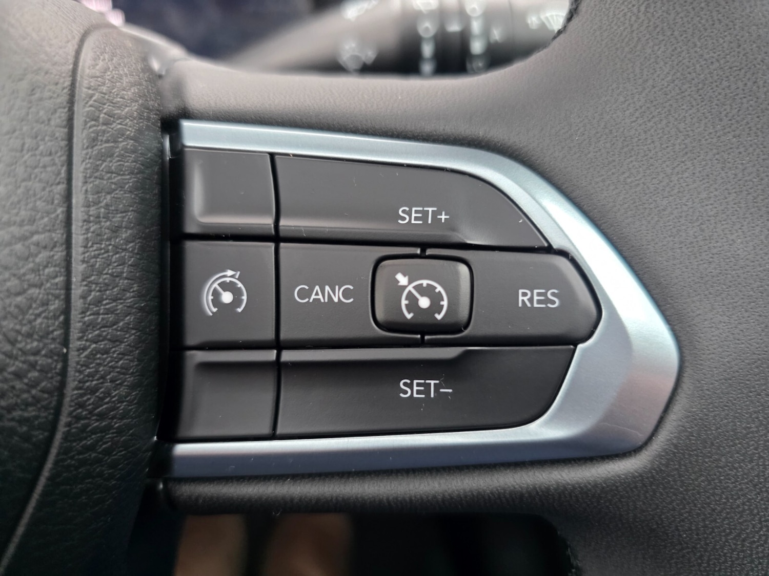 Used Jeep Renegade 2025 for sale - 76869054: Photo 41