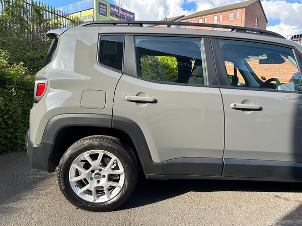 Used Jeep Renegade 2021 for sale - 75354700: Photo 10