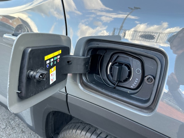 Used Jeep Renegade 2021 for sale - 75354700: Photo 28