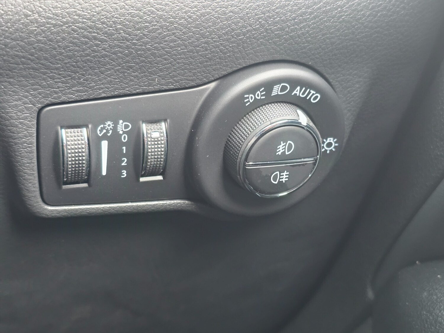 Used Jeep Compass 2025 for sale - 76155044: Photo 56