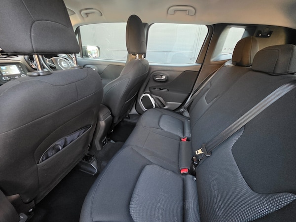Used Jeep Renegade 2017 for sale - 76116818: Photo 28