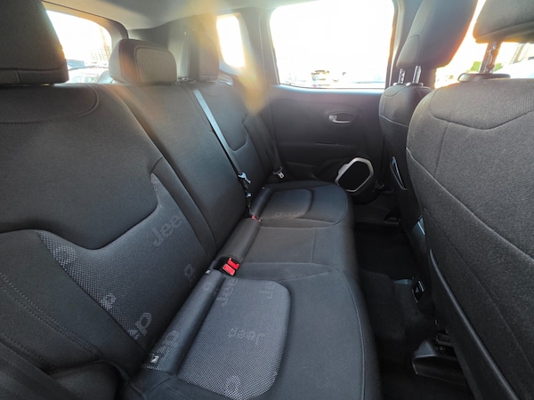Used Jeep Renegade 2017 for sale - 76116818: Photo 31