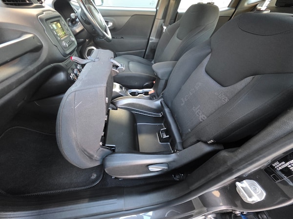Used Jeep Renegade 2017 for sale - 76116818: Photo 34
