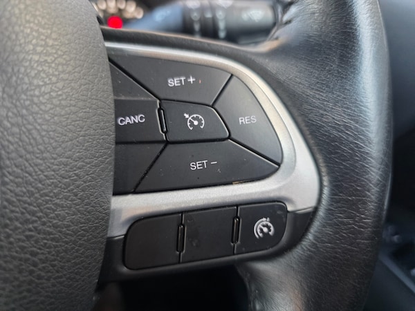 Used Jeep Renegade 2017 for sale - 76116818: Photo 38