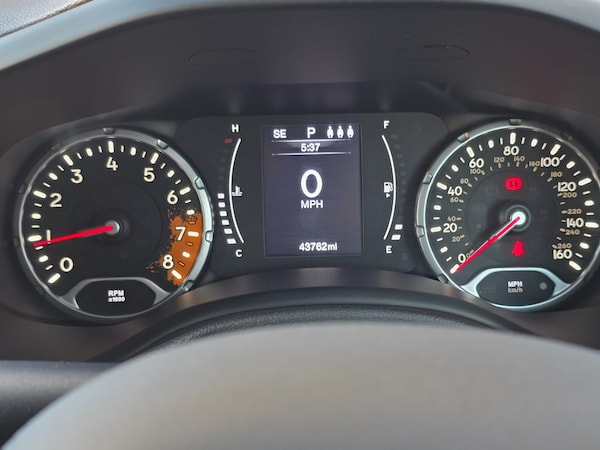 Used Jeep Renegade 2017 for sale - 76116818: Photo 42