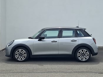 Used MINI Cooper 2025 for sale - 79642230: Photo