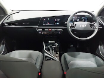 Used Kia Niro 2024 for sale - 78470649: Photo