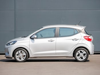 Used Hyundai i10 2021 for sale - 78642922: Photo