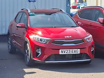 Used Kia Stonic 2023 for sale - 79092176: Photo
