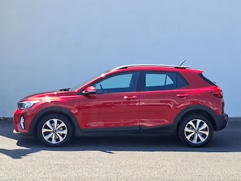 Used Kia Stonic 2023 for sale - 79092176: Photo