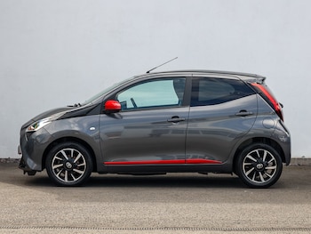 Used Toyota AYGO 2022 for sale - 78511196: Photo