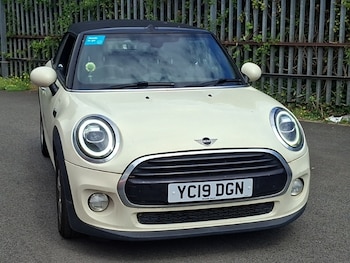 Used MINI Convertible 2019 for sale - 79420142: Photo