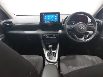 Used Toyota Yaris 2025 for sale - 78475201: Photo