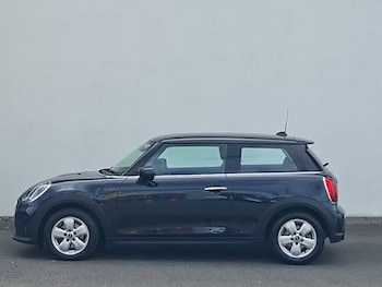 Used MINI Hatch 2022 for sale - 78821316: Photo
