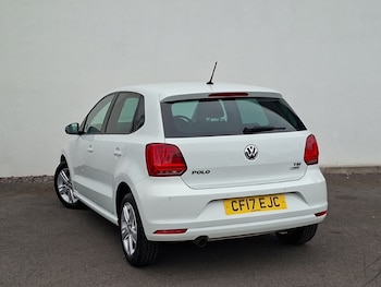 Used Volkswagen Polo 2017 for sale - 78957436: Photo