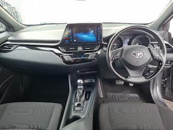 Used Toyota C-HR 2019 for sale - 79782613: Photo