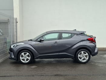 Used Toyota C-HR 2019 for sale - 79782613: Photo