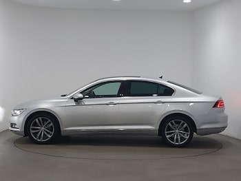 Used Volkswagen Passat 2019 for sale - 78518974: Photo