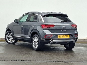 Used Volkswagen T-Roc 2023 for sale - 78606529: Photo