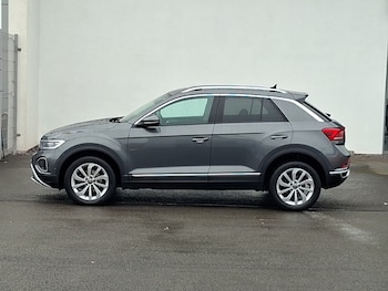 Used Volkswagen T-Roc 2023 for sale - 78606529: Photo