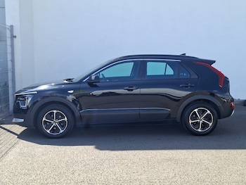 Used Kia Niro 2023 for sale - 79570037: Photo