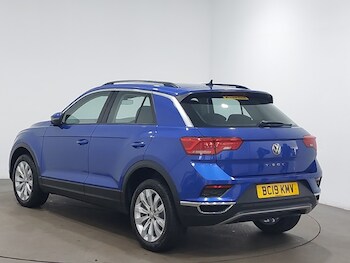 Used Volkswagen T-Roc 2019 for sale - 78474062: Photo