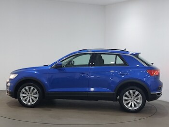 Used Volkswagen T-Roc 2019 for sale - 78474062: Photo