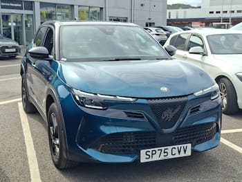 Used Alfa Romeo Junior 2025 for sale - 79723755: Photo