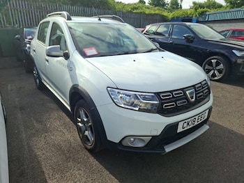 Used Dacia Sandero Stepway 2018 for sale - 78684142: Photo