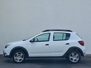 Used Dacia Sandero Stepway 2018 for sale - 78684142: Photo