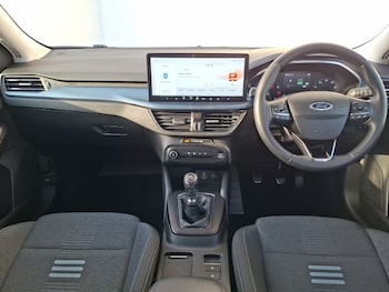 Used Ford Focus 2023 for sale - 79001372: Photo